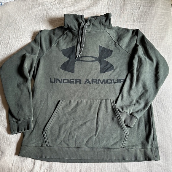 Under Armour Sweatshirt XL Army Green Hoodie Like New - Picture 1 of 6